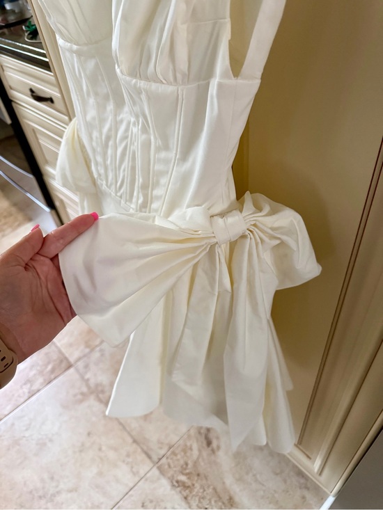 House of CB Dresses & Skirts - House of CB Amelia twin bow mini dress